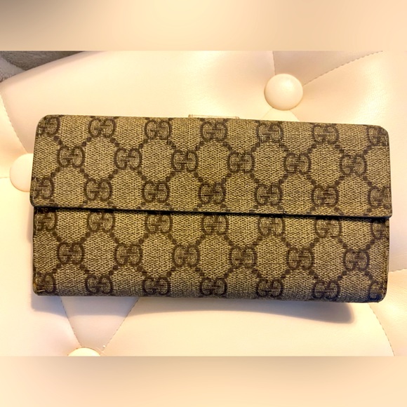 GUCCI Monogram GG Long Bifold Wallet - Picture 1 of 9